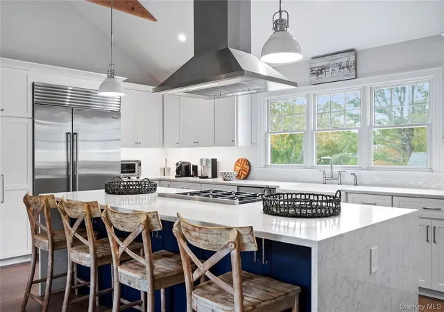 Photo 3 of Single family home for sale at 509 North Main Street, Southampton, NY 11968 | MLS# 916978 | Listing updated on 2026-09-29