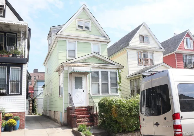 Photo 2 of Sale Pending at 4249 78th Street, Elmhurst, NY 11373 | MLS# 916980 | Listing updated on 2025-10-24