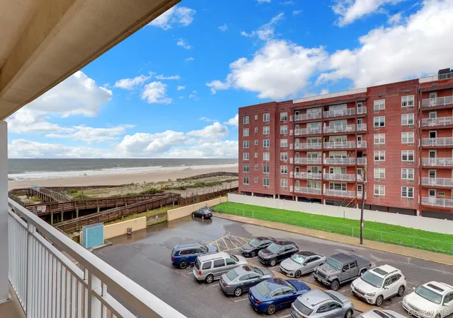 Photo 1 of Sale Pending at 700 Shore Rd #4K, Long Beach, NY 11561 | MLS# 917035 | Listing updated on 2026-08-18