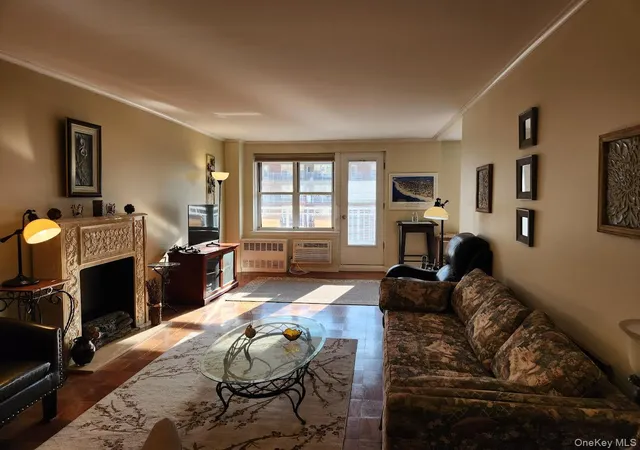 Homes for sale in Long Beach, NY | 700 Shore Rd #4K, Long Beach, NY 11561 | MLS# 917035