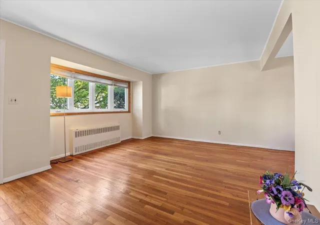 4th image of 15 Alma Ln, Oyster Bay, NY 11803 | MLS# 917227