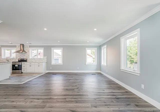 5th image of 72 Goodall St, Staten Island, NY 10308 | MLS# 917700