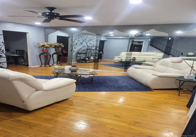 2nd image of 13512 223rd St, Laurelton, NY 11413 | MLS# 917741
