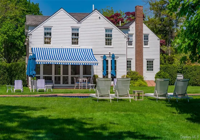 Photo 4 of Sale Pending at 46 Bellport Ln, Bellport, NY 11713 | MLS# 917938 | Listing updated on 2026-08-11