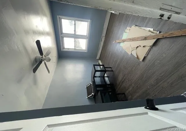 3rd image of 140-36 184Th St, New York, NY 11413 | MLS# 917962