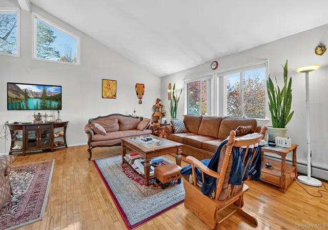 Photo 3 of Sale Pending at 5 Schettig Ct, Spring Valley, NY 10977 | MLS# 918050 | Listing updated on 2026-02-06