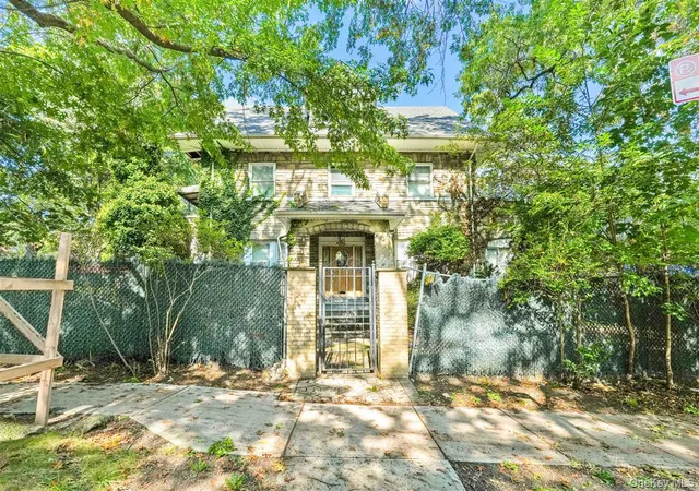 Photo 1 of Land for sale at 81 26 Austin St, New York, NY 11415 | MLS# 918396 | Listing updated on 2026-03-04