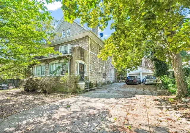Photo 1 of Single family home for sale at 81-26 Austin St, Kew Gardens, NY 11415 | MLS# 918406 | Listing updated on 2026-03-04