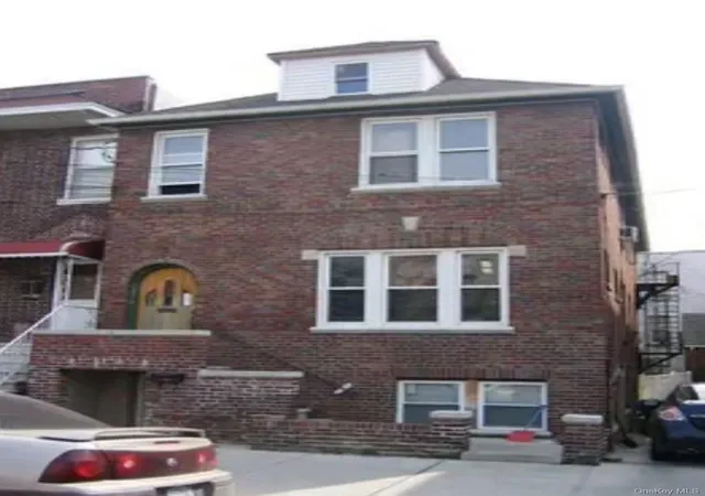 1st image of 2806 Wellman Ave, Bronx, NY 10461 | MLS# 918522