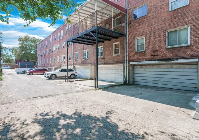 Photo 4 of Sale Pending at (Undisclosed), Brooklyn, NY 11234 | MLS# 918636 | Listing updated on 2026-08-05