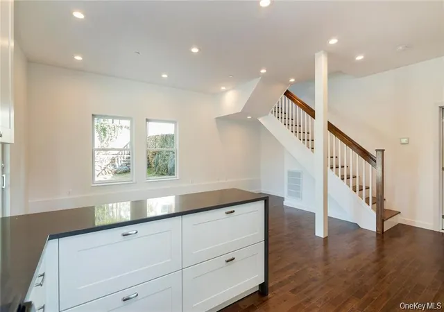 Photo 3 of House for sale at 51 High St, Tarrytown, NY 10591 | MLS# 918891 | Listing updated on 2026-09-12
