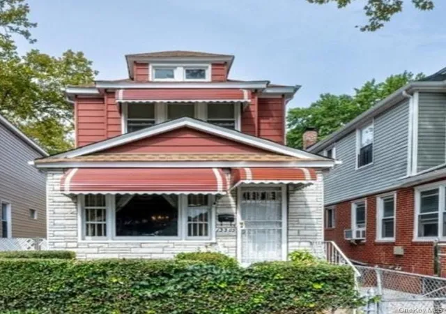 1st image of 13305 107th Ave, South Richmond Hill, NY 11419 | MLS# 918899