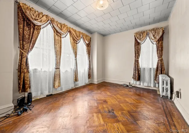 4th image of 13305 107Th Ave, South Richmond Hill, NY 11419 | MLS# 918899