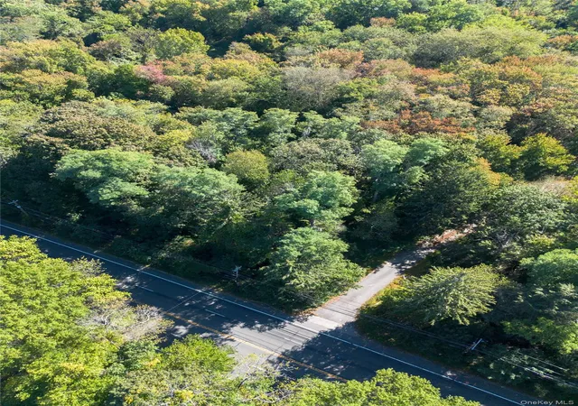 Photo 3 of Land for sale at 5694 Northern Blvd, East Norwich, NY 11732 | MLS# 919385 | Listing updated on 2026-01-21