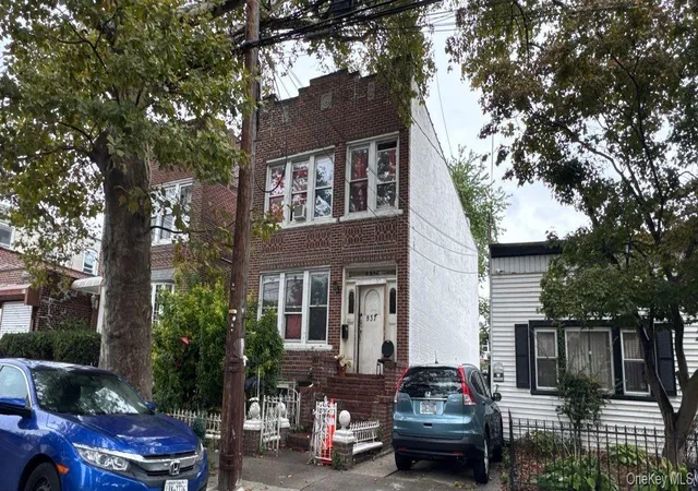 Photo 3 of Multi family home for sale at 937 E 95th Street, Brooklyn, NY 11236 | MLS# 919936 | Listing updated on 2026-07-01