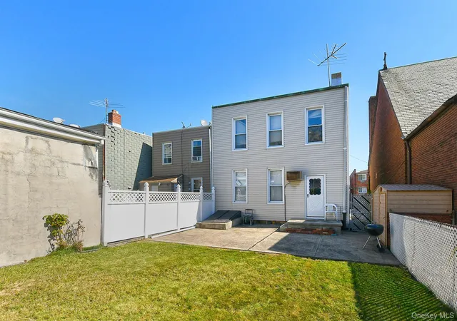 Photo 3 of House for sale at 3094 47th Street, Astoria, NY 11103 | MLS# 920462 | Listing updated on 2026-08-18
