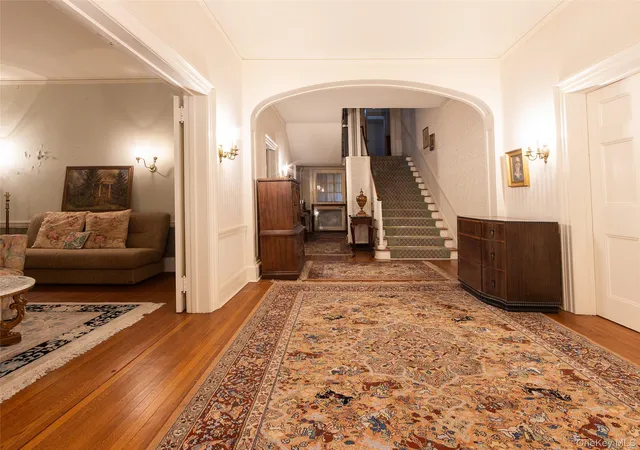 Photo 3 of Single family home for sale at 63 Colonial Ave, Warwick, NY 10990 | MLS# 920550 | Listing updated on 2026-08-11