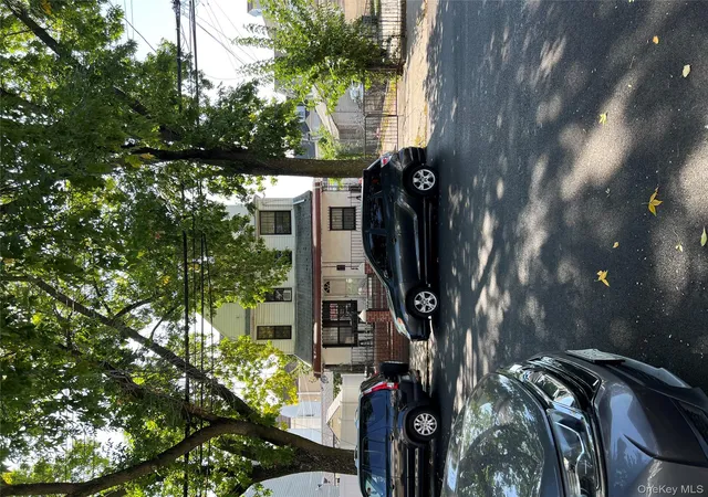 Photo 4 of House for sale at 119-14 89Th Ave, Richmond Hill, NY 11418 | MLS# 920598 | Listing updated on 2026-10-02