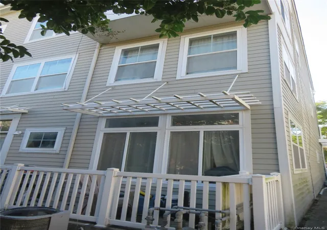 Photo 3 of Sale Pending at 216 Beach 79Th St, Rockaway Beach, NY 11693 | MLS# 921042 | Listing updated on 2025-12-12