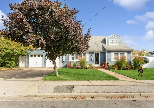 Photo 2 of Single family home for sale at 227 Sunset Ave, Hempstead, NY 11558 | MLS# 921191 | Listing updated on 2026-10-04