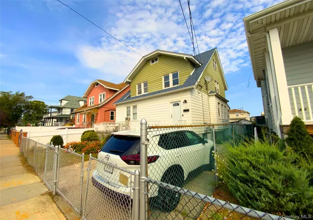 Photo 2 of Multi family home for sale at 552 Beach 68th St, Arverne, NY 11692 | MLS# 921345 | Listing updated on 2026-01-14