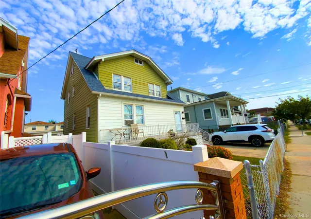 Photo 3 of Multi family home for sale at 552 Beach 68th St, Arverne, NY 11692 | MLS# 921345 | Listing updated on 2026-01-14