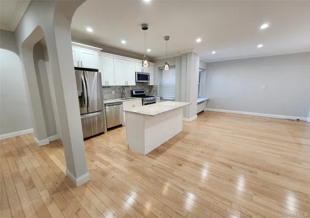 3rd image of 111-50 75Th Rd, New York, NY 11375