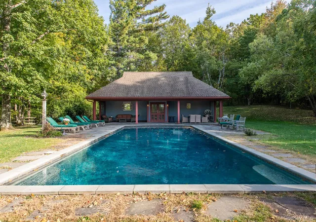 Photo 2 of Single family home for sale at 926 Turkey Hl Rd, Milan, NY 12571 | MLS# 921530 | Listing updated on 2026-09-20
