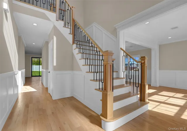 Photo 4 of Sale Pending at 1540 Spring St, East Meadow, NY 11554 | MLS# 921840 | Listing updated on 2026-04-14
