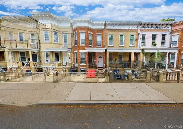 Photo 1 of Sale Pending at 8729 86th St, Woodhaven, NY 11421 | MLS# 921877 | Listing updated on 2025-12-18
