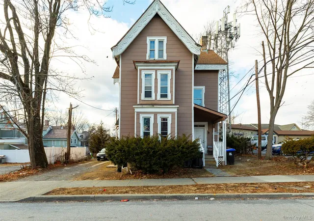 2nd image of 18 S Clinton St, Poughkeepsie, NY 12601 | MLS# 922086