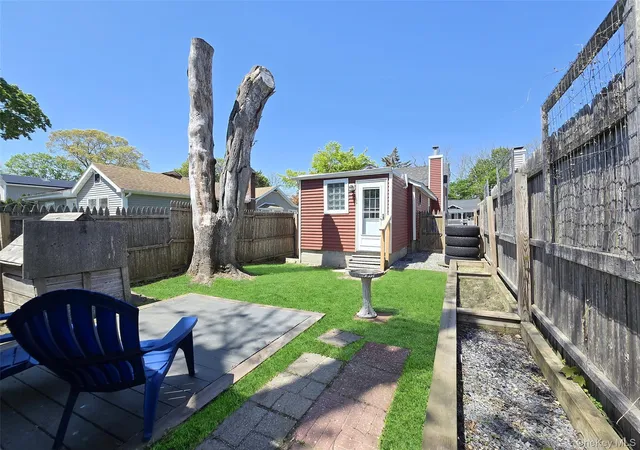 17th image of 84 Wyona Ave, Brookhaven, NY 11784 | MLS# 922823