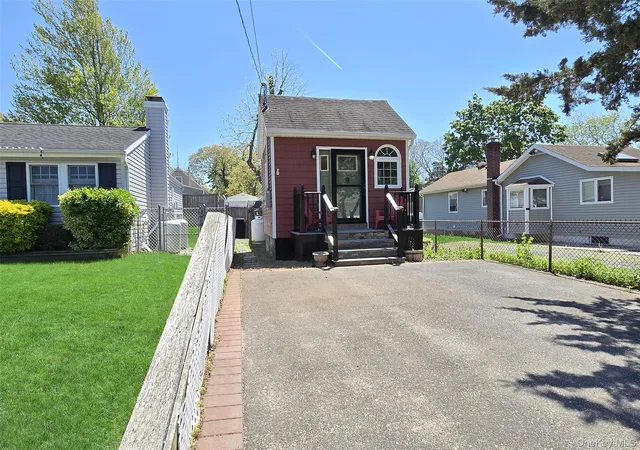 2nd image of 84 Wyona Ave, Brookhaven, NY 11784 | MLS# 922823