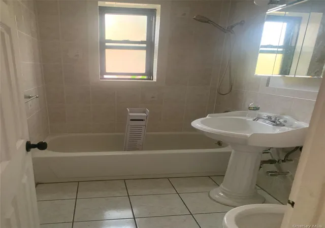 Photo 4 of Sale Pending at 144-54 Sanford Ave #38, Flushing, NY 11355 | MLS# 922929 | Listing updated on 2026-03-18