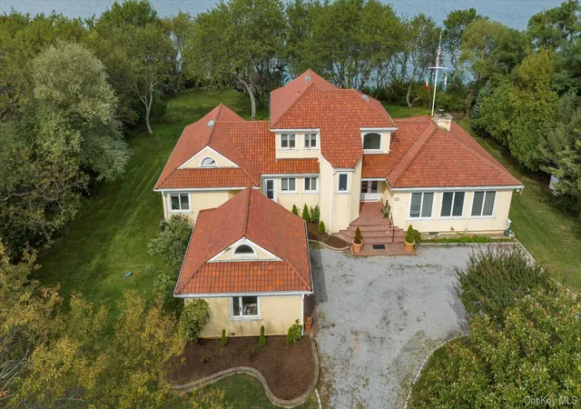 2nd image of 3400 Dignans Rd, Cutchogue, NY 11935 | MLS# 923175