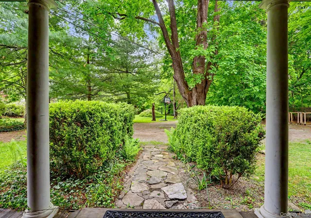 5th image of 1780 Strawberry Rd, Mohegan Lake, NY 10547 | MLS# 923391