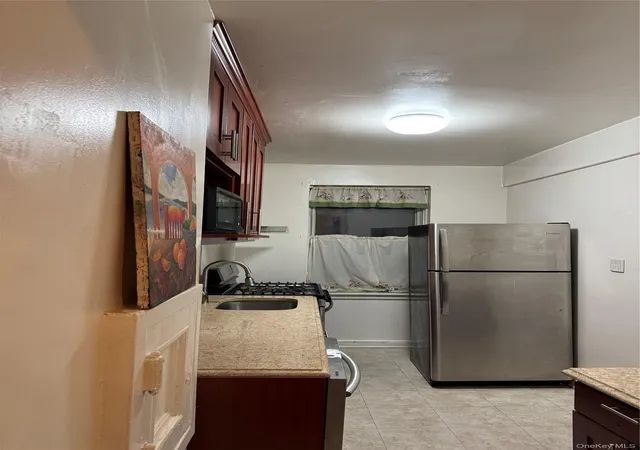 17th image of 141 17 78 Rd #1O, New York, NY 11367 | MLS# 923494