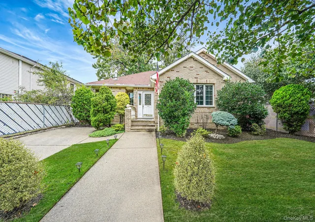 2nd image of 155 Bathgate St, Staten Island, NY 10312 | MLS# 923691