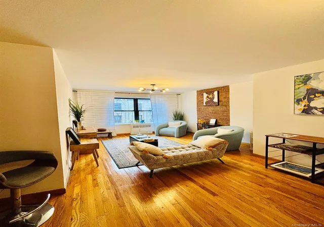 Homes for sale in New York, NY | 515 W 151St St, New York, NY 10031