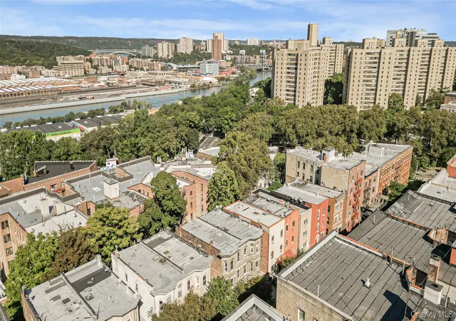 3rd image of 2307 Loring Pl N, Bronx, NY 10468 | MLS# 923882