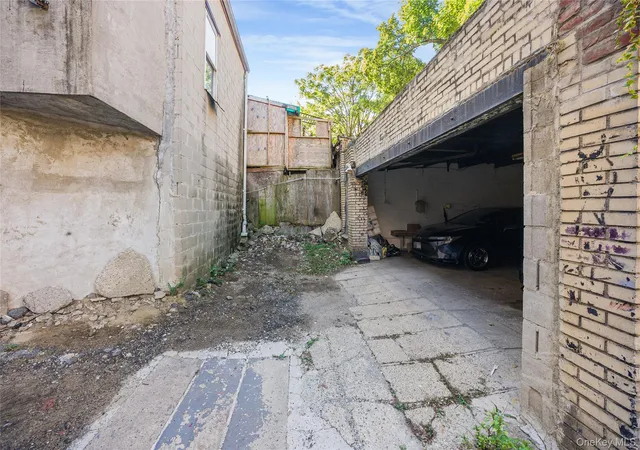 5th image of 2307 Loring Pl N, Bronx, NY 10468 | MLS# 923882