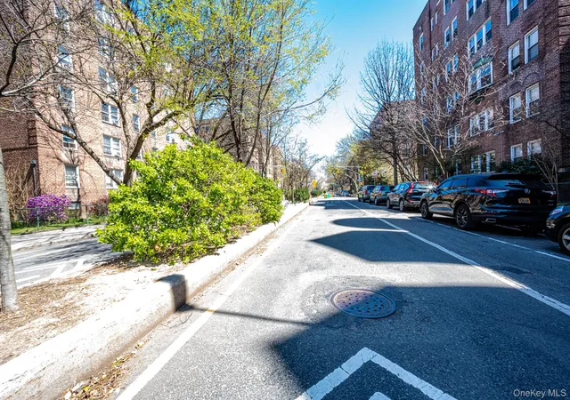 5th image of 86-10 34 Ave #114, Jackson Heights, NY 11372 | MLS# 923928