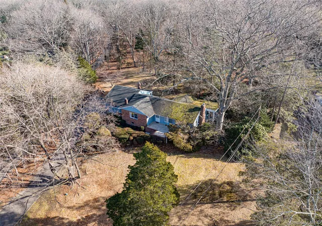 2nd image of 562 Old Bridge Rd, Northport, NY 11768 | MLS# 923929
