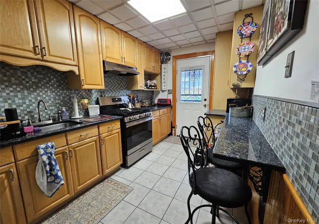 Photo 2 of Sale Pending at 7852 79th Ln, Glendale, NY 11385 | MLS# 924038 | Listing updated on 2026-06-13