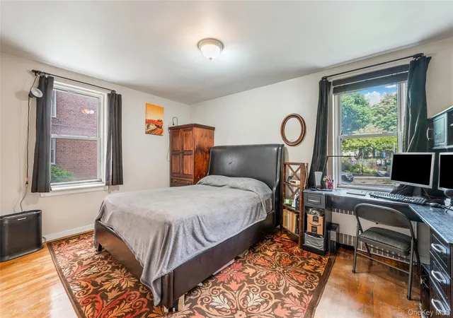5th image of 39-50 52Nd Sts, New York, NY 11377