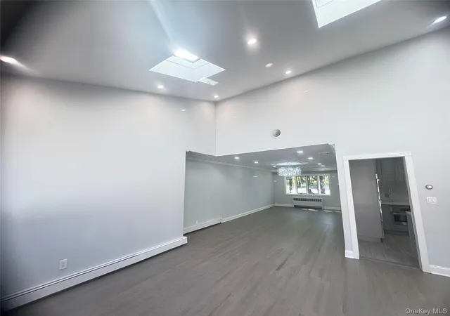 5th image of 7 Henry St, North Hempstead, NY 11023 | MLS# 924238