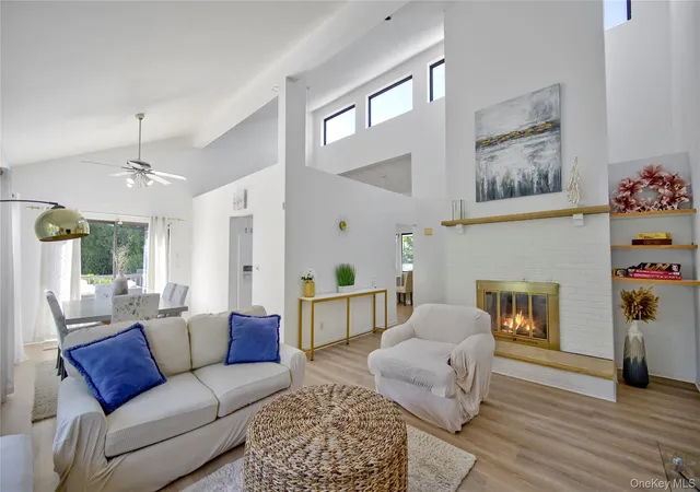Photo 3 of Single family home for sale at 8 School St, Hampton Bays, NY 11946 | MLS# 924405 | Listing updated on 2026-10-06