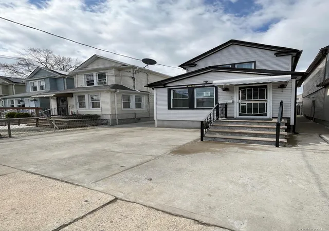 19th image of 11906 147th St, New York, NY 11436 | MLS# 924870