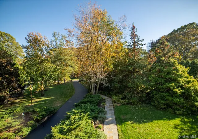 Photo 15 of Single family home for sale at 30 Long Bow, Wading River, NY 11792 | MLS# 925064 | Listing updated on 2026-08-28