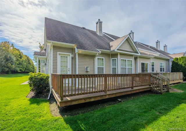 Photo 4 of Condo for sale at 48 Avery Ln, Brookhaven, NY 11764 | MLS# 925827 | Listing updated on 2026-09-03